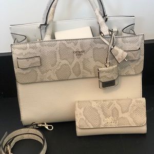 White snake skin guess purse & wallet